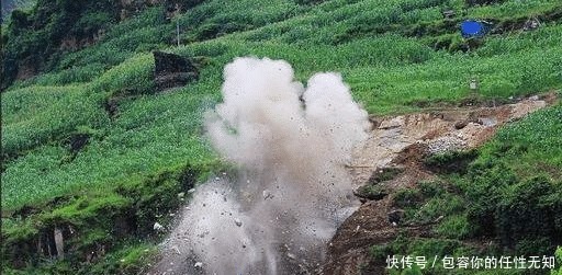 炸山发现青铜器,上报三次专家都说没古墓,最后上百件国宝被毁!