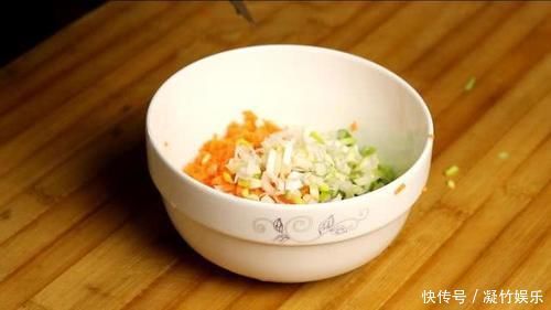 一根山药加2个鸡蛋,筷子一搅,养胃助消化,孩子每天点名吃