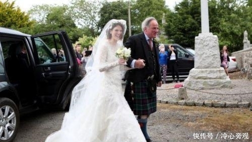 简直|日本的婚纱,印度的婚纱,苏格兰的婚纱,中国婚纱简直是天壤之别