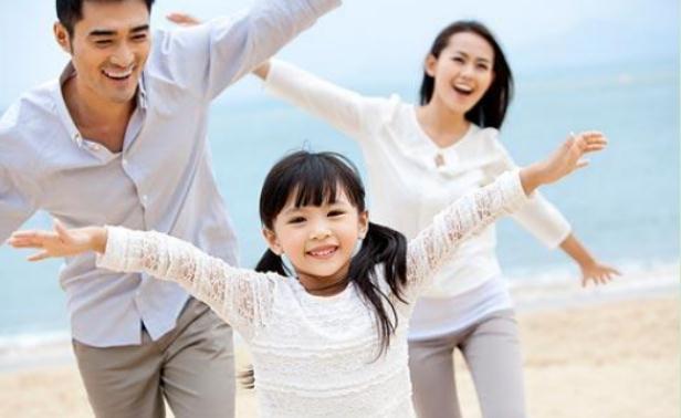 小朋友|当孩子开始要零花钱,父母说出不同的话,带来的影响大相径庭