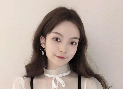 陈卓璇|创3共有101位学员,陈卓璇却只关注了1个,看清是谁太意外