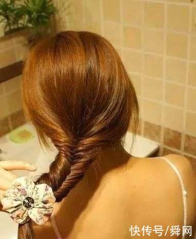 脸蛋|女子就要勤快一点，这样扎头发，男票能不喜欢吗?