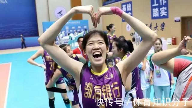 国手|李盈莹究竟有多强?一人改变四支球队走势,现役国手几乎无人能及