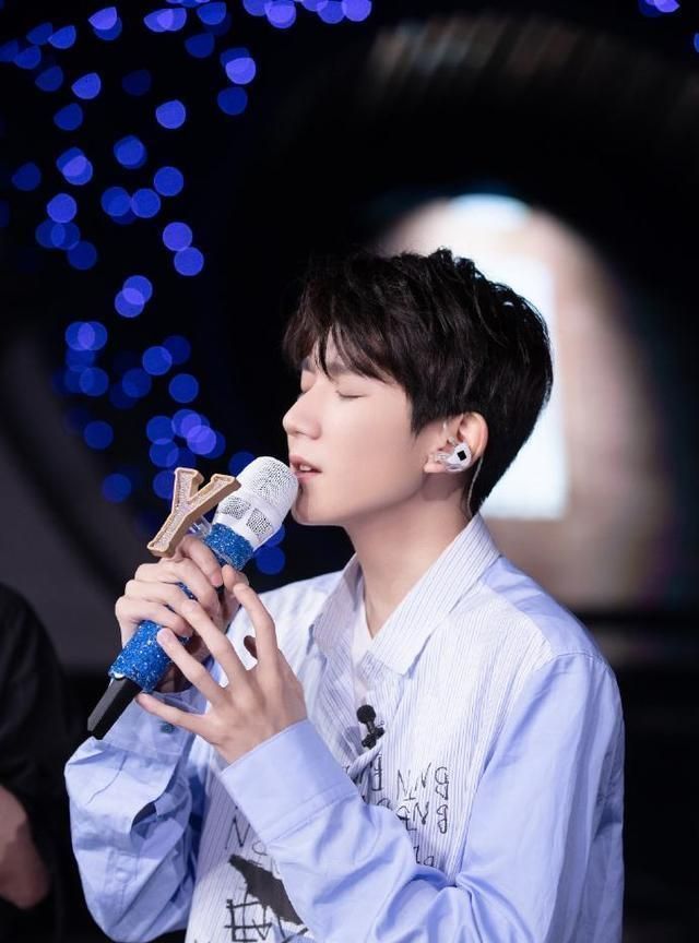 常石磊|我们的歌2:改编《海阔天空》又翻车,这样下去王源真的要淘汰了