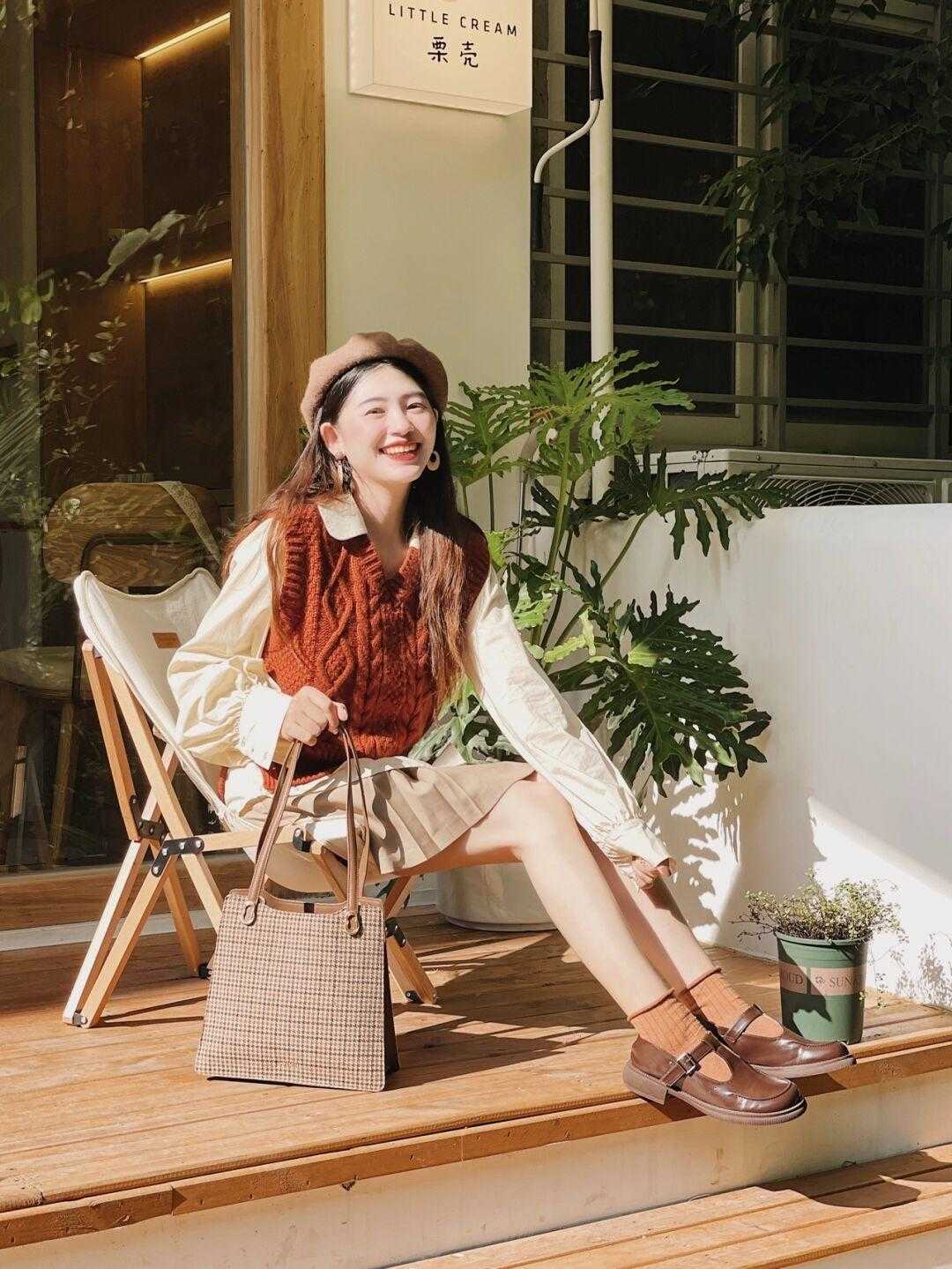 日常生活中|长相普通女生别自卑,用穿搭改变自己,原来可以那么美,简直绝了