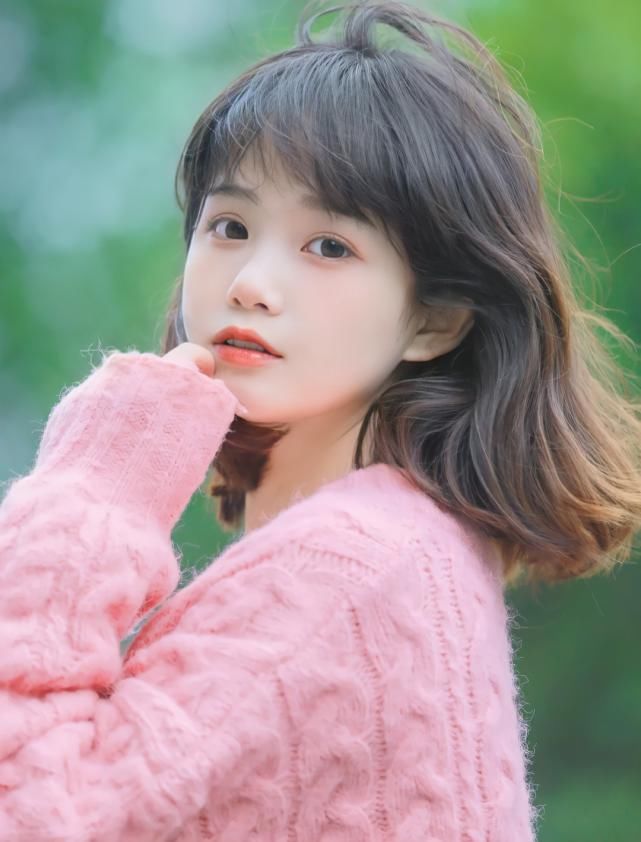 2021春季不要再穿一身黑了！这几十套穿搭，平价时尚又好穿！