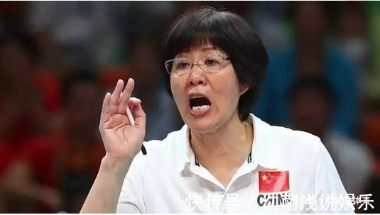 帅气|郎平退役回归家庭！27岁女儿挺拔7岁儿子帅气，前夫如此评价郎平