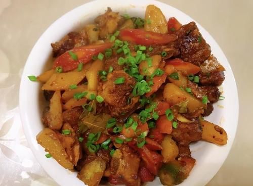 下饭|今天做重口味的红烧排骨，下饭绝对杠杠滴