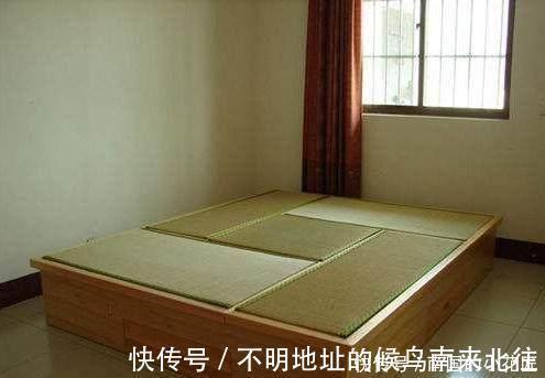 小户型|越来越多人卧室这样装,买床的钱都省了,我家当初怎么没想到!