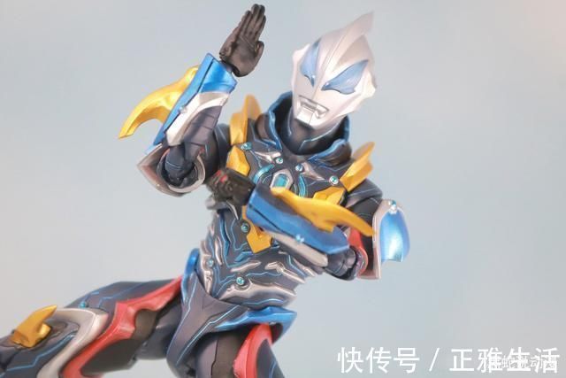 SHF|捷德奥特曼银河初升形态SHF手办测评 昙花一现 捆绑泽塔枪弓配件