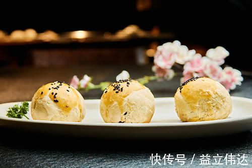 鸡蛋|高血脂患者不能吃鸡蛋?专家:真正不应该吃的是3种食物,要忌口