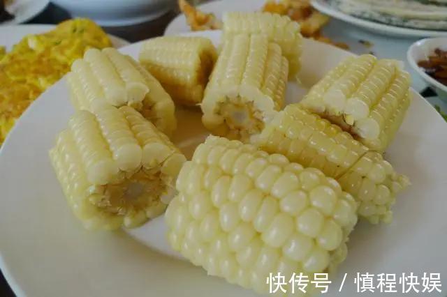 男友|妹妹带男友一家来做客，我烧了农家柴火饭招待，结果好心办坏事