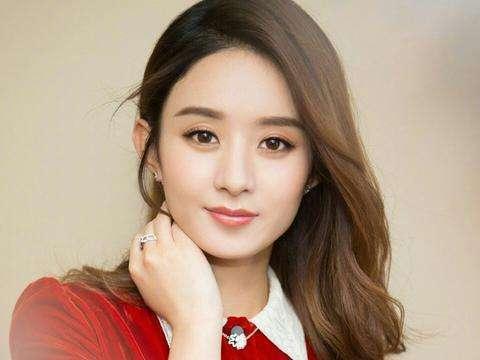 外国人|都是中专毕业,在给外国人点餐时,赵丽颖和李浩菲的差距太大了