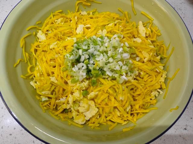 秋天，这菜再不吃就过季了，营养高味道好，5毛一斤，包饺子真香