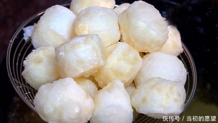 西兰花和此物一起做,多给孩子吃,清热解渴促生长,对胃特别好