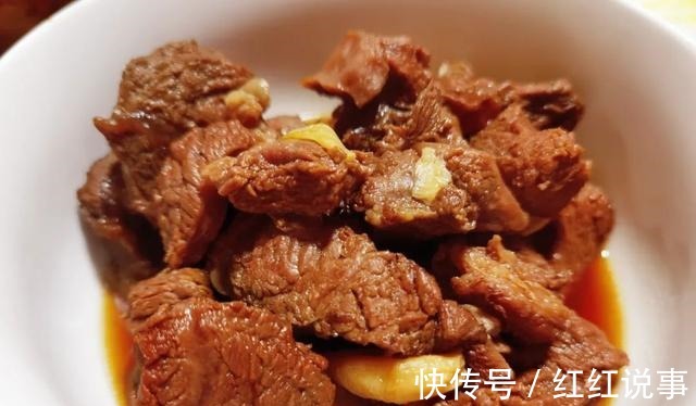 酥皮月饼|中秋来点不一样的,五彩月饼颜值高,酥软不腻味道好!