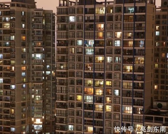 买房|刚需买房者注意,买房记住4个原则,基本不会选错房