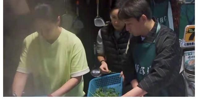 何炅|直呼黄磊大名，喊何炅为老太太，《向往5》迎开播以来最大牌嘉宾