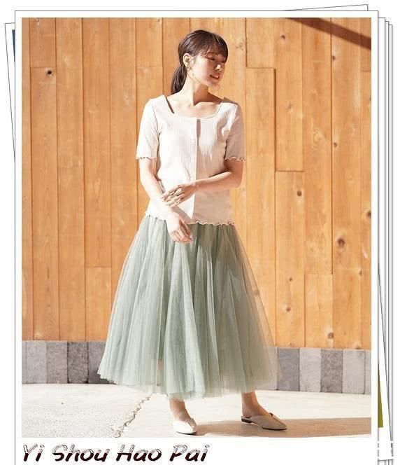 鞋子|夏季网纱裙的日系流行穿搭示范,看日本女人怎么给它配上衣和鞋子