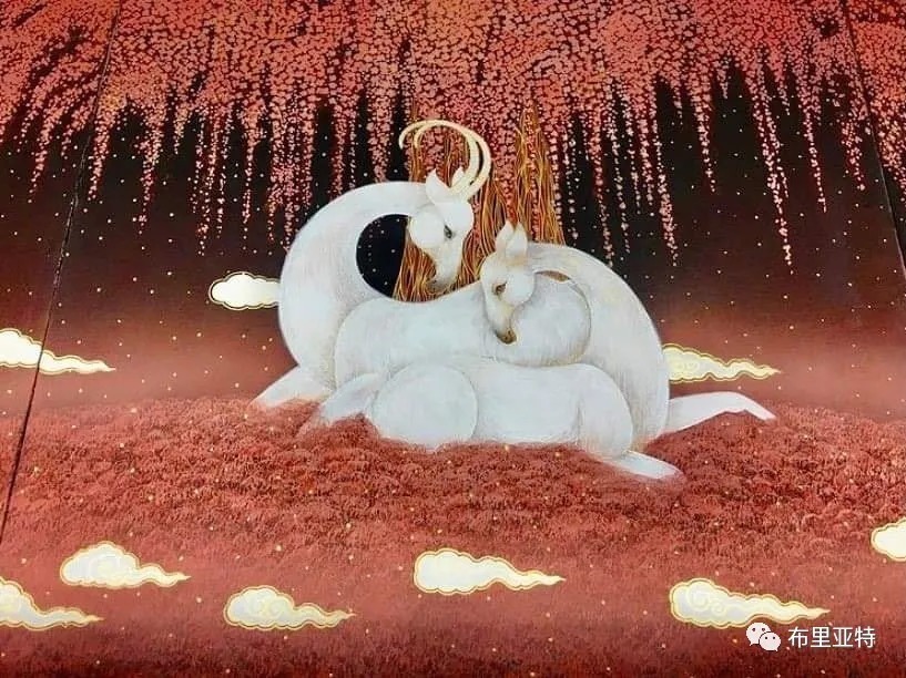 青年女画家奥云额尔德尼重现历代蒙古皇后