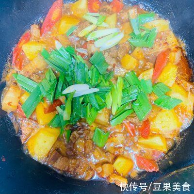 豆瓣酱|营养美味两手抓，家常红烧肉是你的不二之选