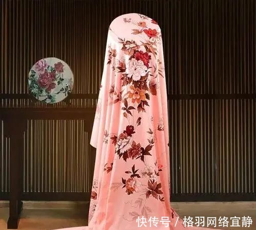 织机|这条印有浅红色牡丹花的“国民床单”,你家还有吗?