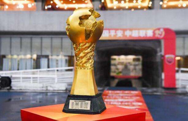 高洪波|恒大背不动中国足球之重任,但也不应独担国足积重难返之“黑锅”