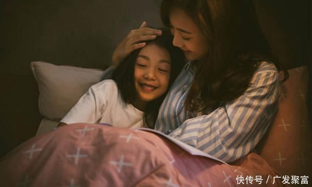 妈妈|'我偷了一块巧克力',三位妈妈三种教法,十年后差距不是一星半点