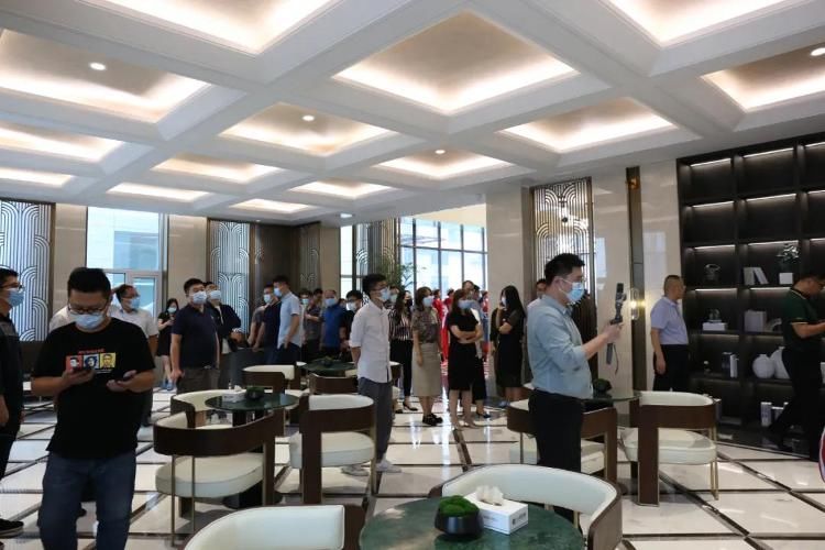 总裁|智者汇聚·如院以偿丨TTC区域产业发展研究院成立暨智汇谷总裁行馆盛妆绽放