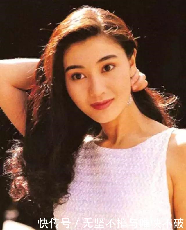 粉丝就|粉丝为“人间富贵花”这个称号争破头