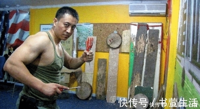 保镖|“中国第一镖王”有多厉害?用筷子打透3公分钢板,时薪28万