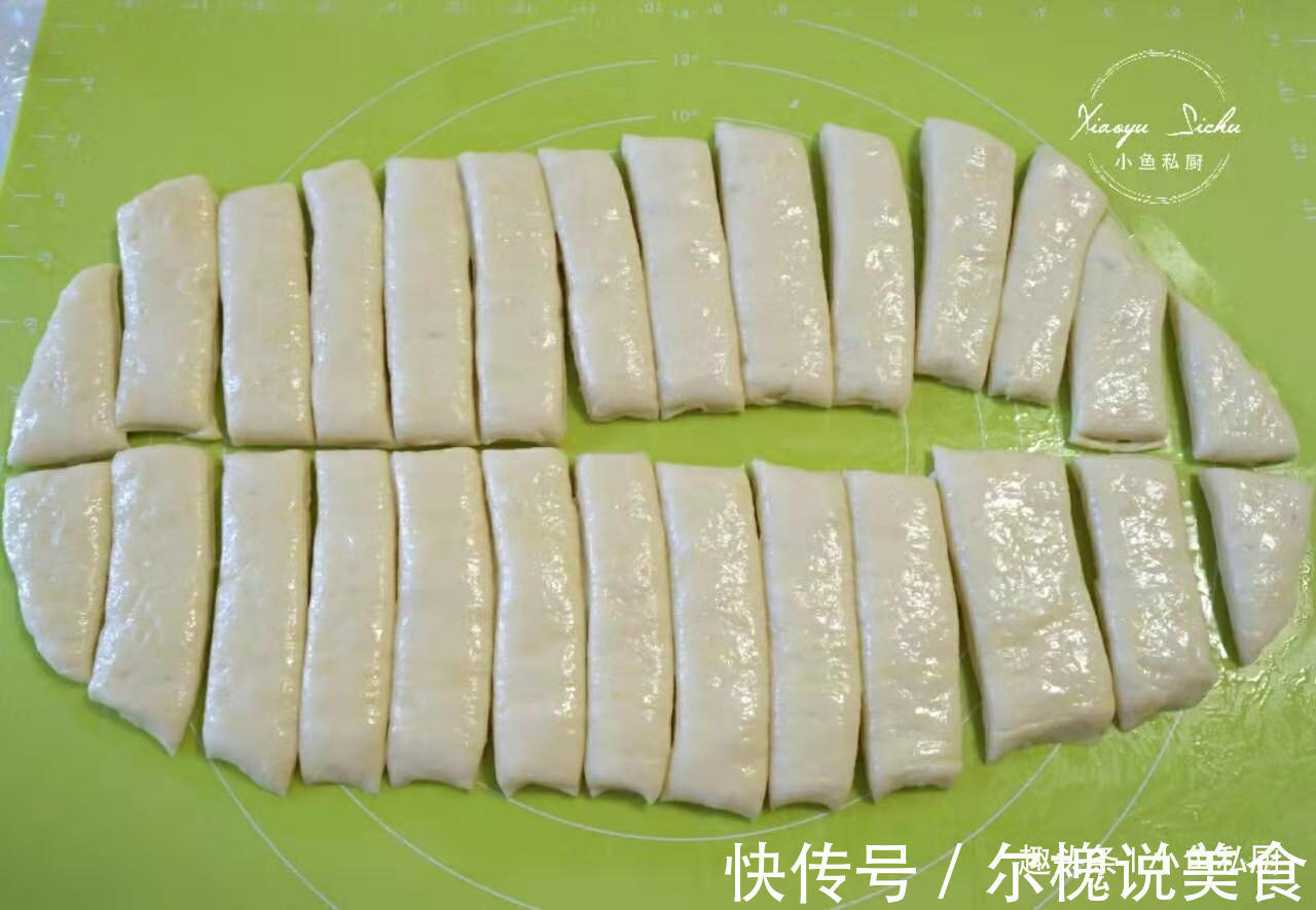 家里有面粉吗跟我一起做油条吧,不用泡打粉,零难度,一次成功