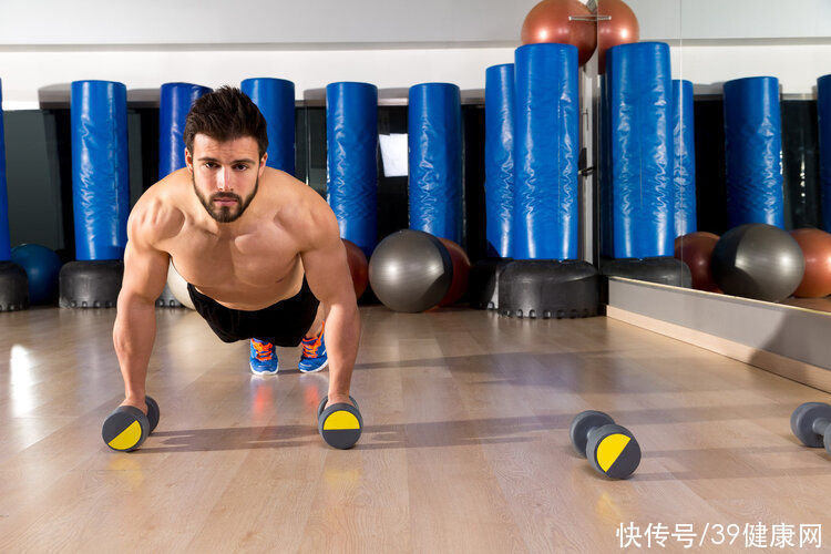 心血管疾病|每天坚持俯卧撑的男人,最后都怎样了?这4大好处会自动找上门