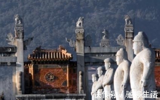 孝陵&这座陵墓是皇家之墓,为何没有盗墓贼光顾?因康熙写下的15个字
