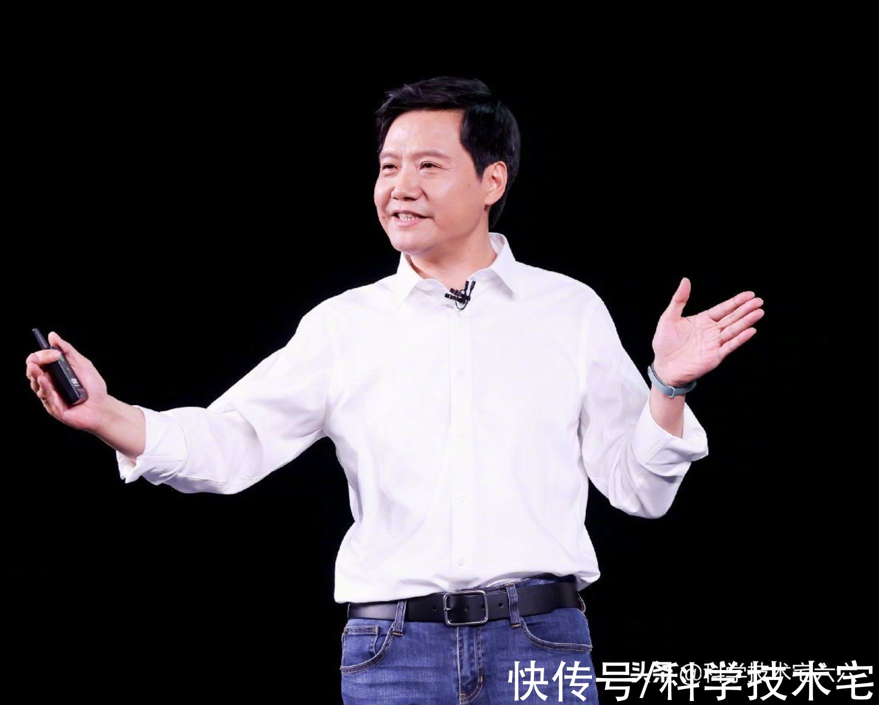 国产品牌|国产旗舰看小米？雷军宣布，小米12要对标iPhone13