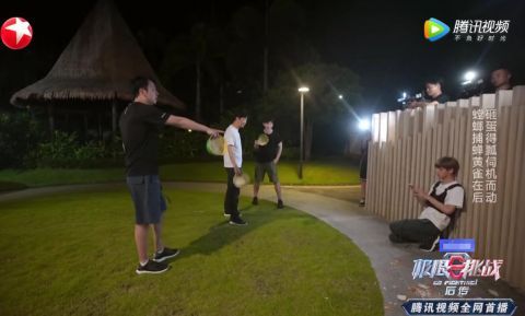 陈志朋|李沁输了游戏却赢了格局，她真的太适合《极限挑战》了