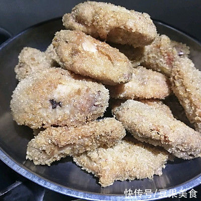 炸鸡翅|好吃的爆炸的炸鸡翅，没有它我就不吃饭