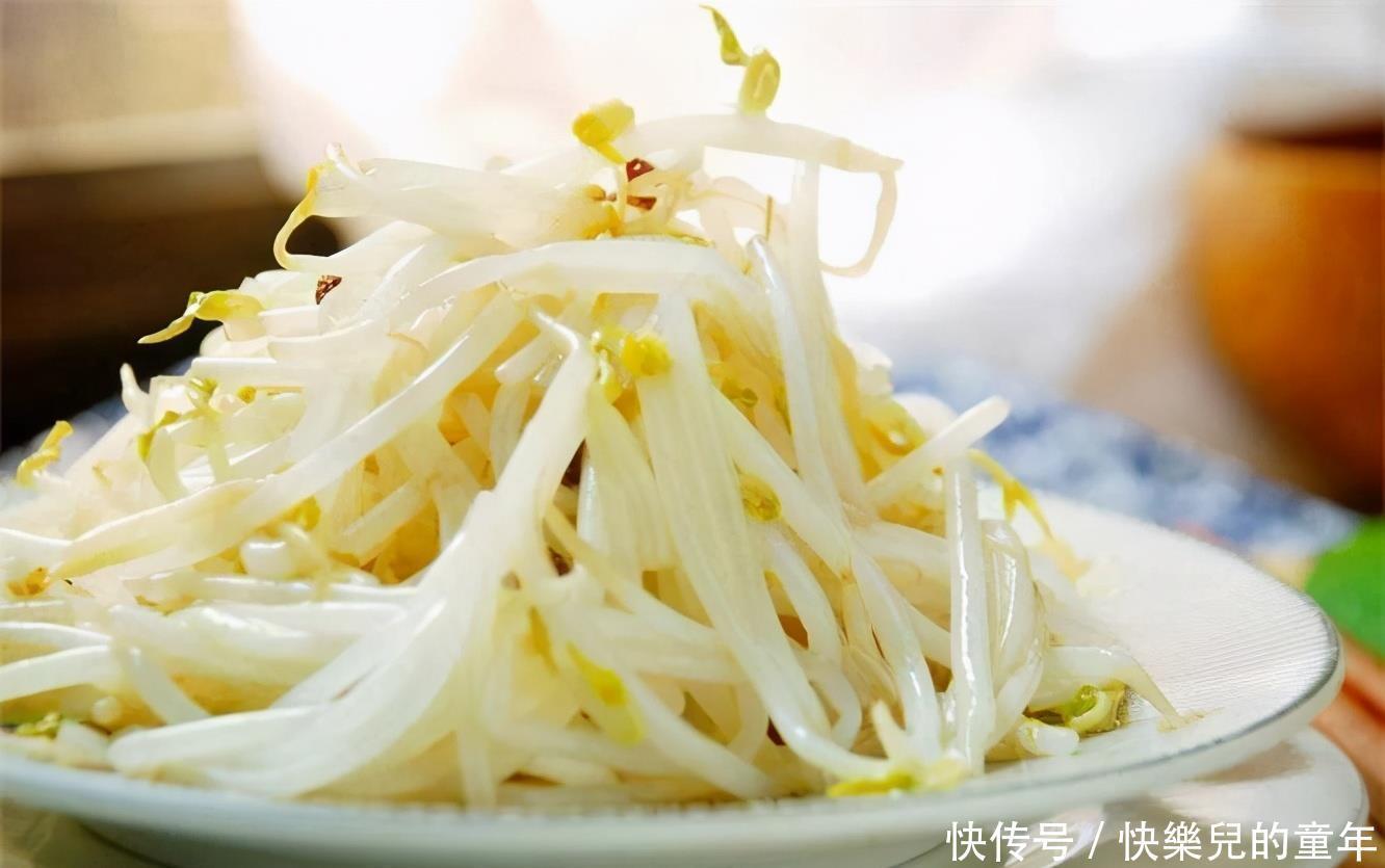 綠豆芽|女性害怕自己老太快,要堅持吃三種食物,美容養顏,滋潤肌膚!