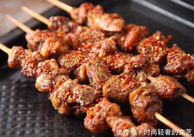  好吃|羊肉怎么腌制，烤出来才好吃大厨透露3个技巧，鲜香味美无膻味