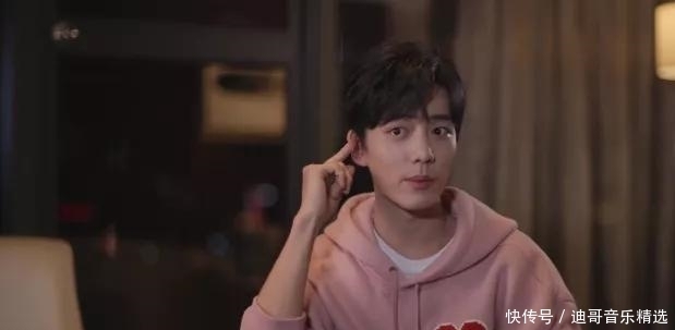 肖战谈婚姻观:耙耳朵是爱老婆,在外顶天