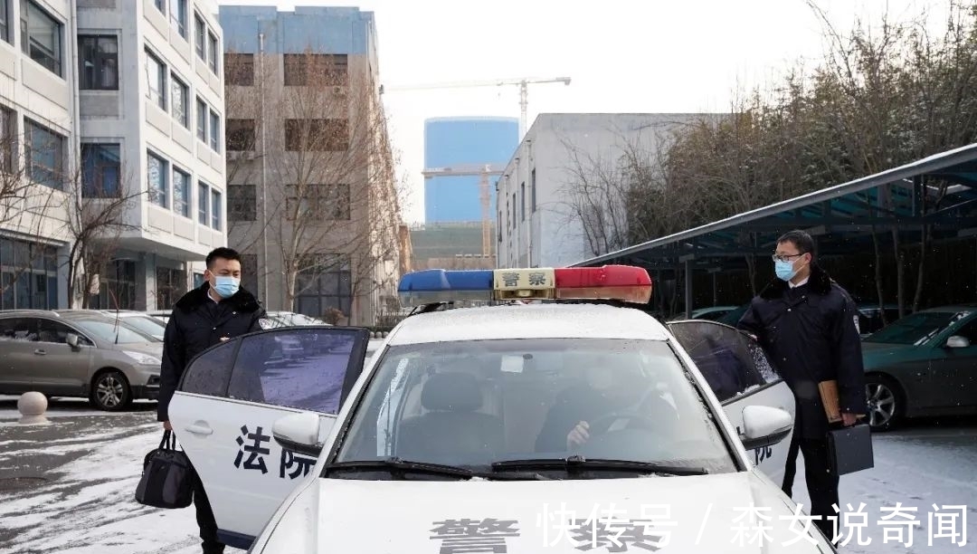 汪希|雪里来雨里去 这栋价值1.6亿的商业楼赶在年前成功过户了!