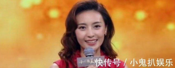 节目主持人|她是著名主持人,央视力捧她上春晚,一战成名后却原形毕露