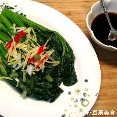 美味|#饕餮美味视觉盛宴#5分钟快捷凉拌菜～冰镇芥兰