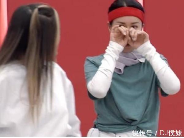 大姐大那英实力名不副实,上《浪姐2》紧张流泪,天后也会翻车