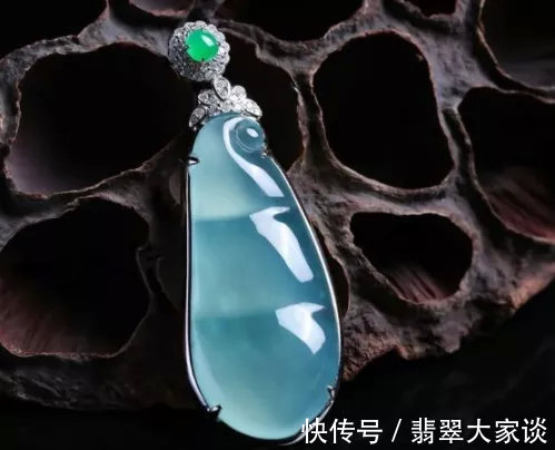 翡翠!这种果冻感十足的翡翠,你见过吗?