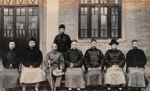 到底|他是李鸿章心腹，袁世凯女婿，土肥原贤二请他出山，他：抗日到底