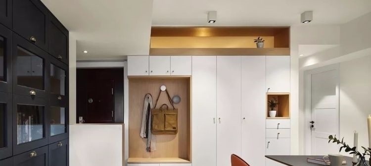 小灵儿|玄关鞋柜+衣柜的3种组合设计,家里不装真的好可惜