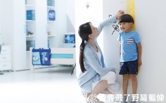 爸妈|爸妈做到这5点,宝宝长大后是大高个并不难!