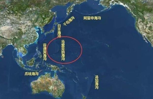 压力 马里亚纳海沟1.1万米深度处的水压会有多么恐怖？