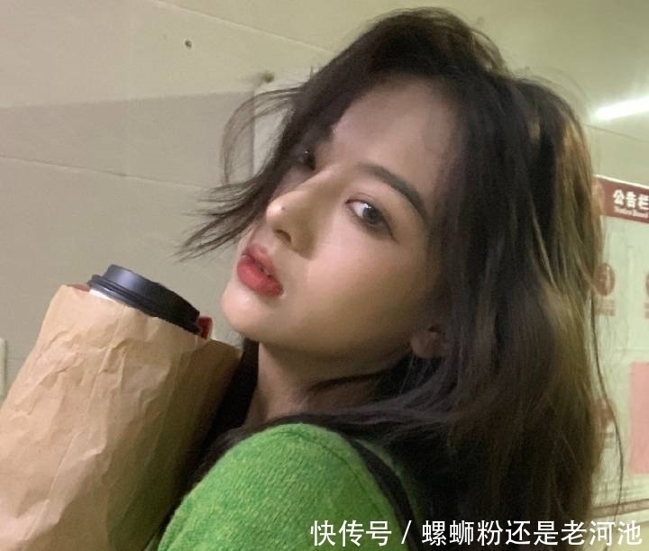 编起来|女生睡觉“头发都咋放”编起来的是淑女,第3种妥妥的“女汉子”